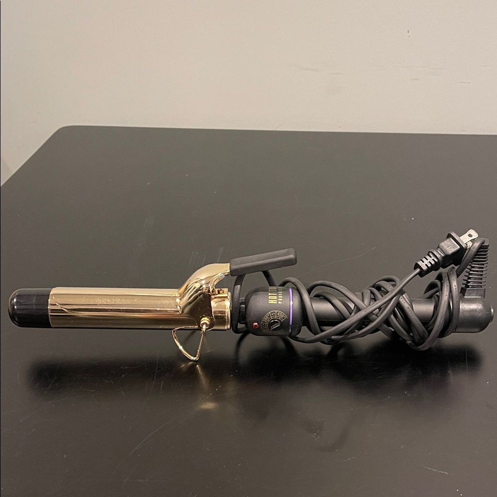 Hot Tools 1 1/4” Curling Iron